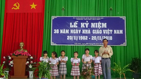 DAI DIEN BAN ẤP TANG QUA.jpg